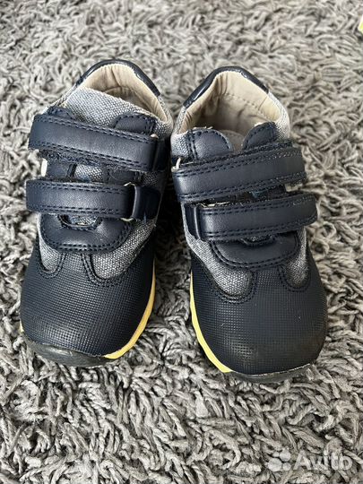 Полуботинки для мальчика 23