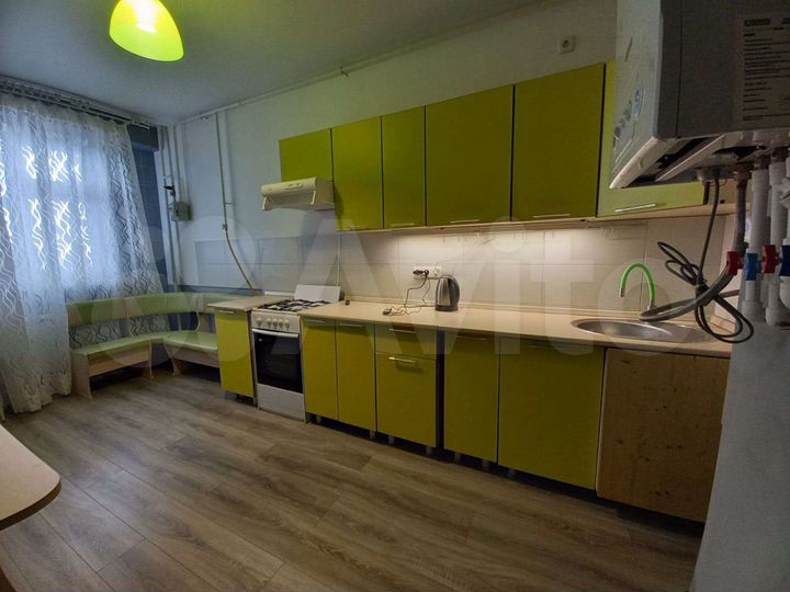 2-к. квартира, 65 м², 8/9 эт.