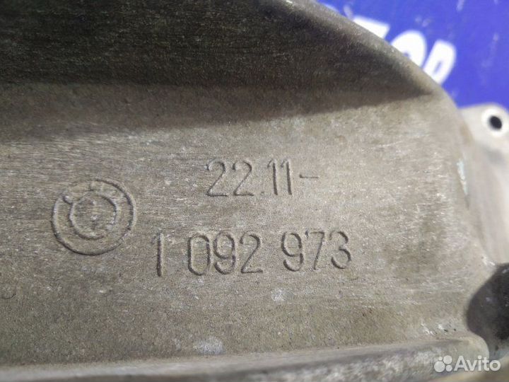 Кронштейн опоры двигателя Bmw E39 седан M52B20