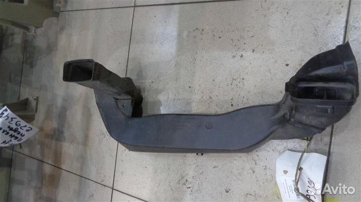 Воздуховод торпедо большой BMW 7-Series 2001-2008