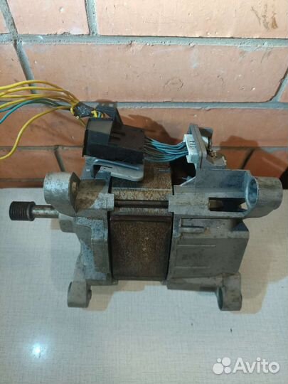 Двигатель от стиральной машины aeg 132195041