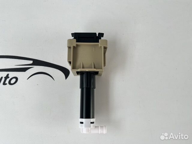 Mazda CX 7 форсунка омывателя фары левая 10-12