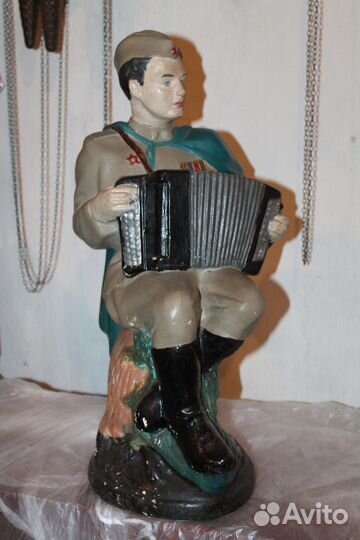 Статуэтка Василий Теркин. За нашу Победу