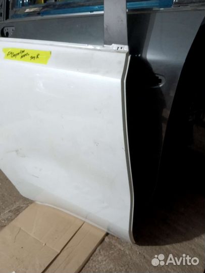 Kia sportage дверь задняя левая