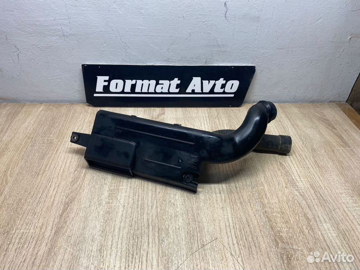 Воздухозаборник Kia Spectra