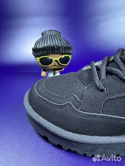 Ботинки UGG Black