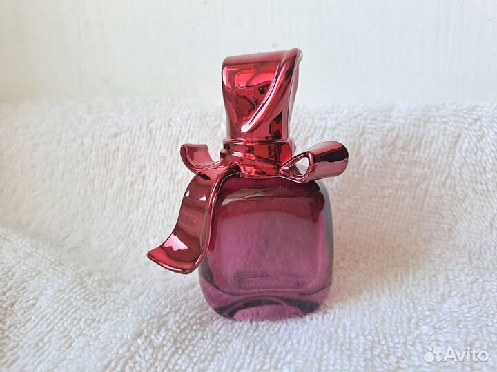 Флакон для духов (атомайзер) Nina Ricci