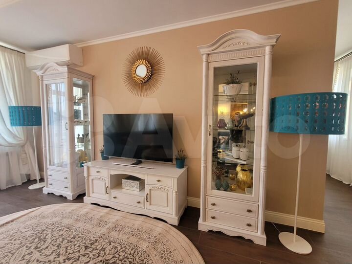 3-к. квартира, 120 м², 3/3 эт.