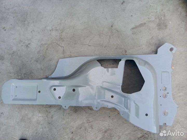Брызговик лонжерона ваз 2110