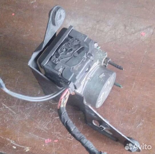 Блок ABS Рено Меган 2 Сценик 2