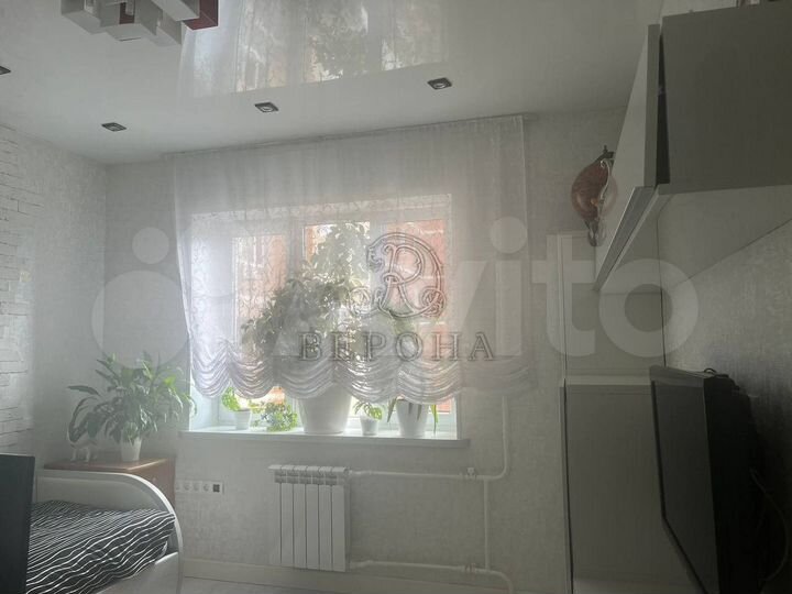 2-к. квартира, 70 м², 4/17 эт.