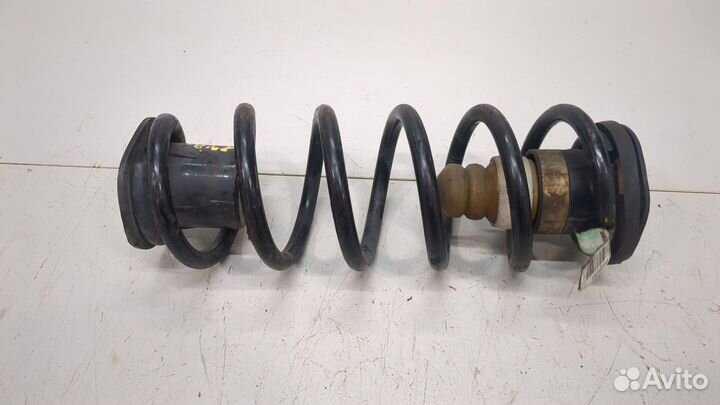 Пружина подвески левая задняя Dodge Grand Caravan