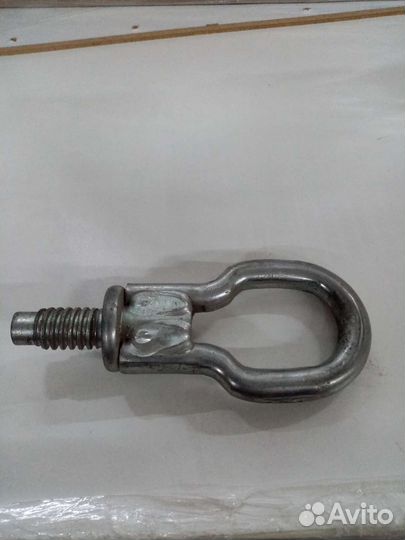 Буксировочная петля Ford focus 3