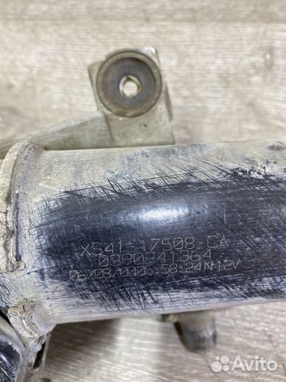 Моторчик стеклоочистителя передний Ford Focus