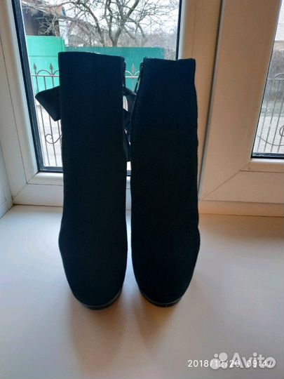 Ботинки