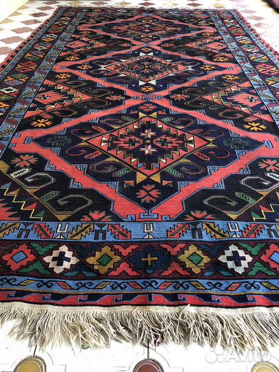 Ковер ручной работы