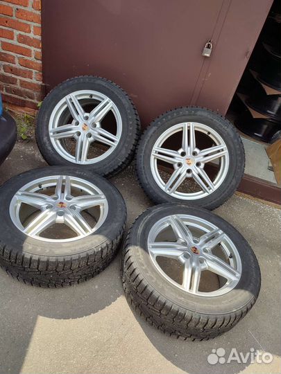 Колеса R19 Porsche Cayenne зима шипы