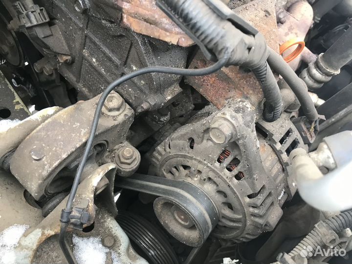 Генератор Ниссан Микра К11 2001