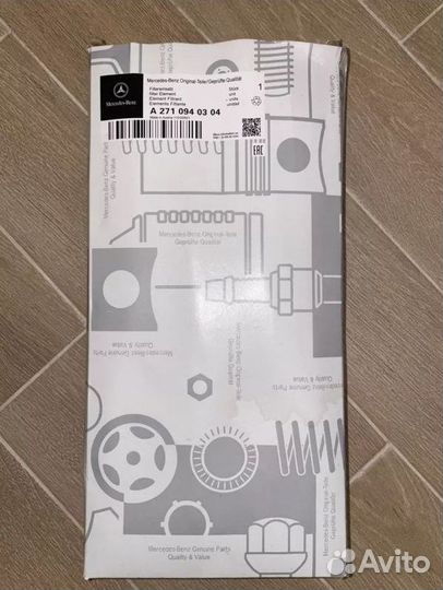 Воздушный фильтр Mercedes W204 W212 A2710940304