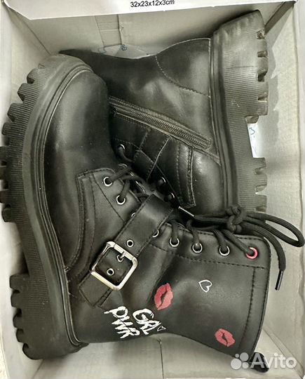 Ботинки для девочки