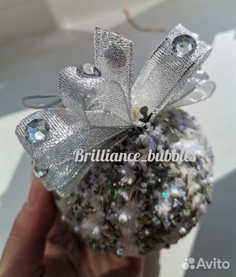 Елочные игрушки