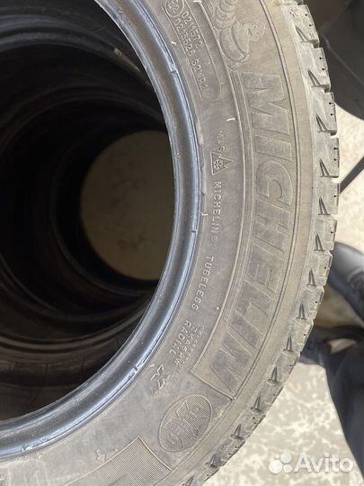 Michelin Agilis 185/65 R15 204R