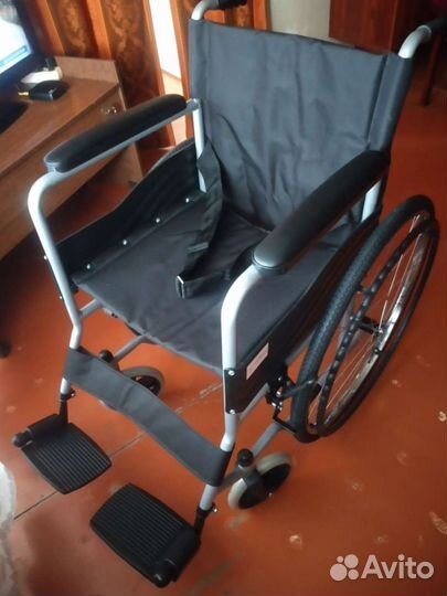 Инвалидная коляска