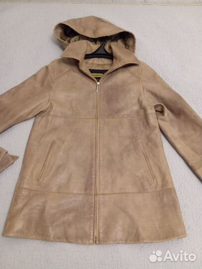 Плащ из натуральной кожи