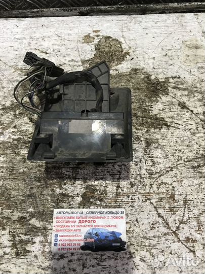 Блок управления задней печкой Митсубиси Паджеро 2