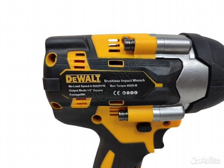 Гайковёрт ударный DeWalt 800N Ньютонов Грузовой м