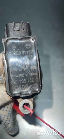 Катушка зажигания Nissan Qashqai 2008 0221604014