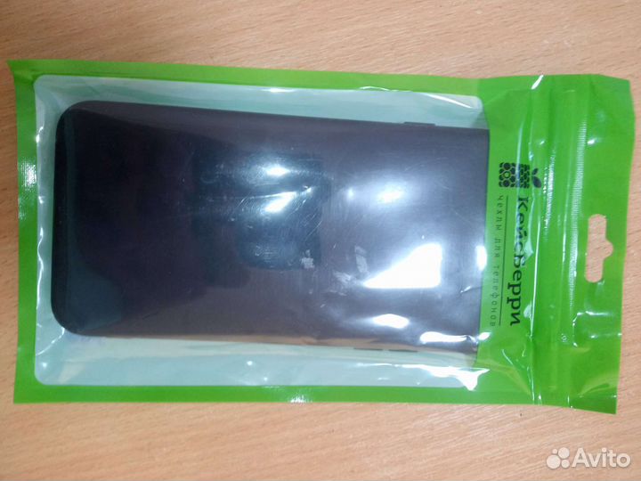 Чехлы на телефон, защитное стекло