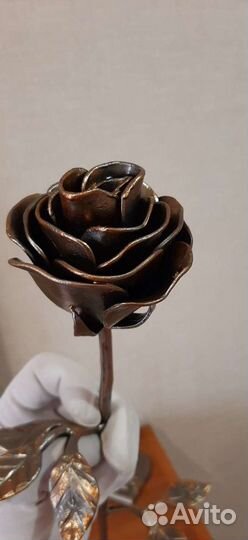 Роза из металла