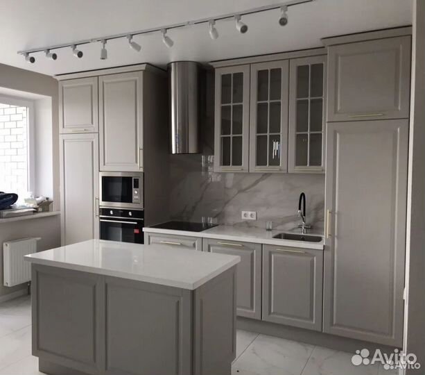 Кухонный гарнитур любой сложности