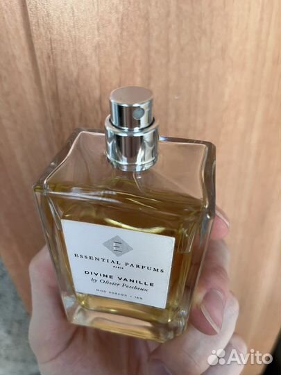 Essential parfums divine vanile