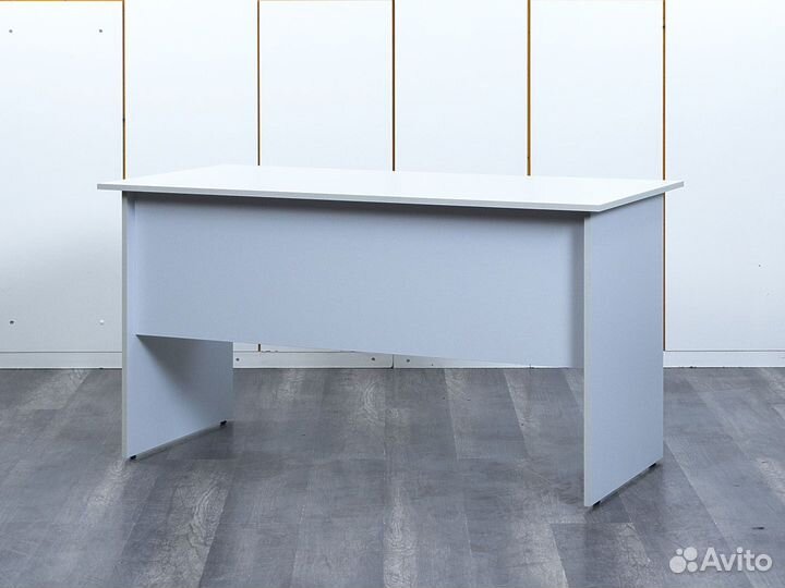 Стол под компьютер