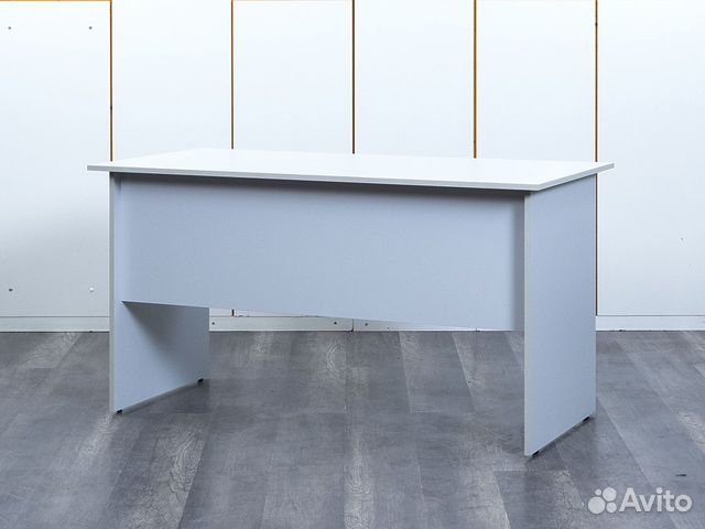 Стол под компьютер