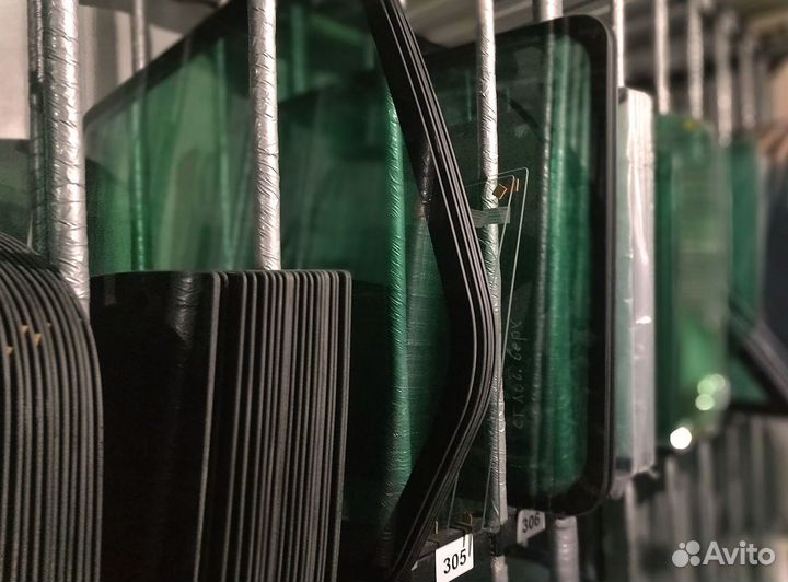 Стекло кабины xcmg XH233J