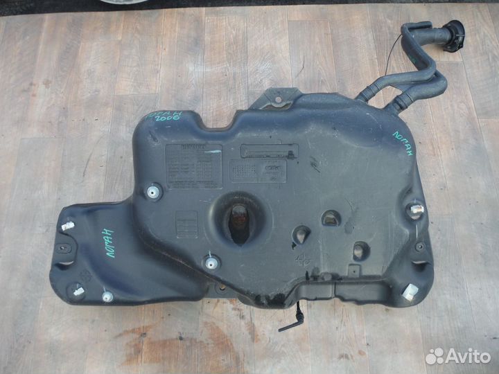 Бак топливный Renault Logan 2006