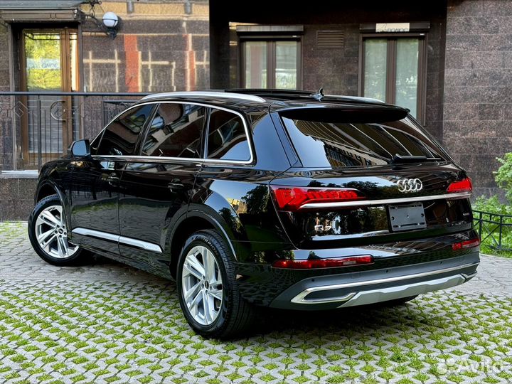 Audi Q7 2.0 AT, 2022, 9 000 км