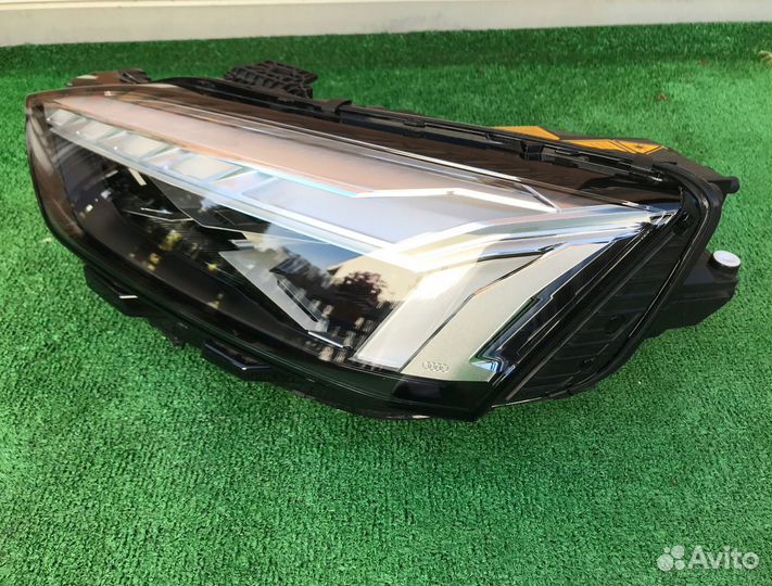 Фара оригинальная audi a5 2021 года led