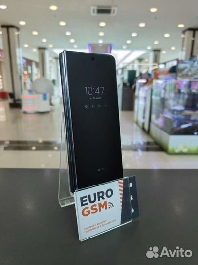 Samsung Galaxy Z Fold 4