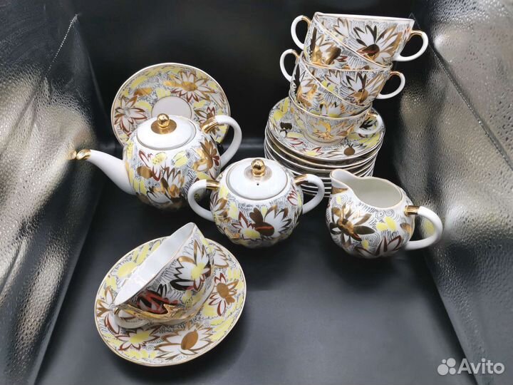 Сервиз чайный Золотые ромашки Фарфор лфз СССР
