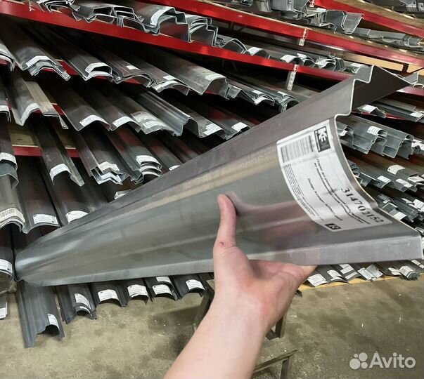 Порог правый Dodge Avenger II 2007-2014 (Полный пр