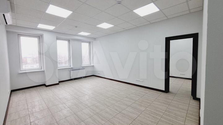 Офис 45.7м² с арендатором, ежемесячной доходностью