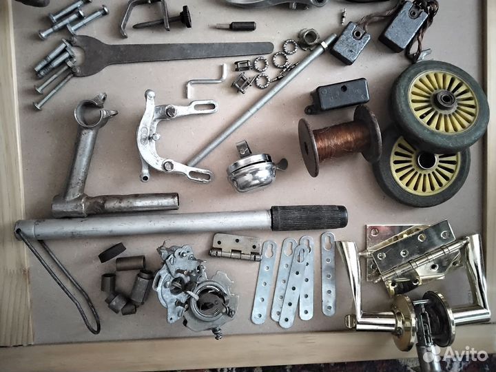 Запчасти для велосипеда,седла