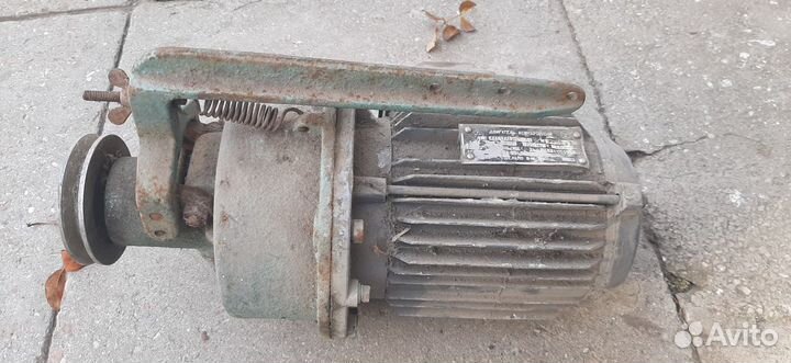 Швейная Машика с Электродвигателем Б\У