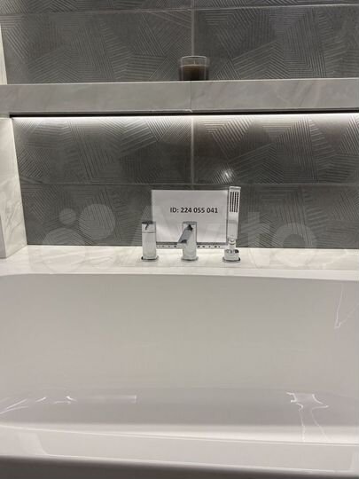 2-к. квартира, 55 м², 3/8 эт.