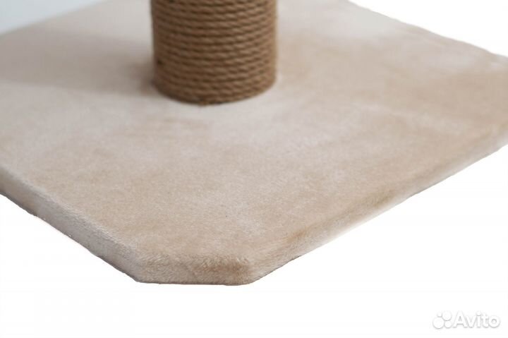 Когтеточка с мягкой лежанкой и бортиком