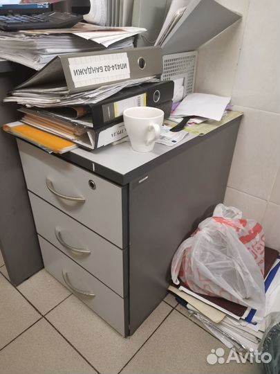 Мебель для офиса / офисная мебель серая